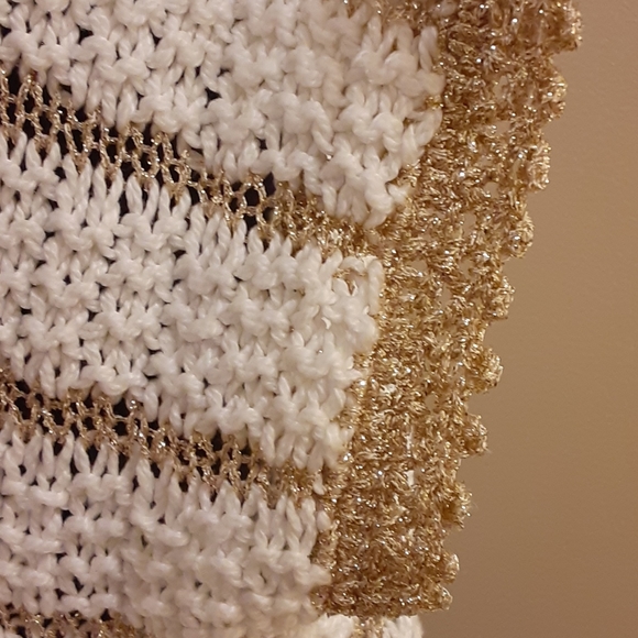 Cute vintage crochet crop top cream hold Small - Picture 3 of 4